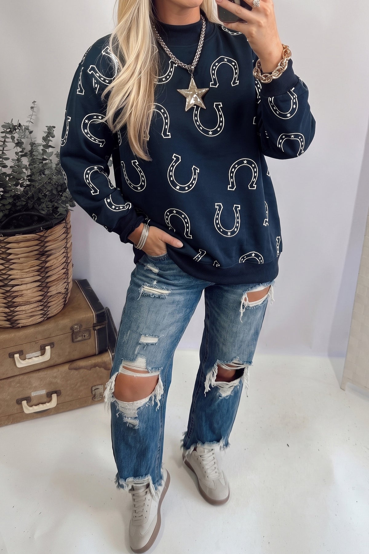 Horeshoe Design Sweatshirt